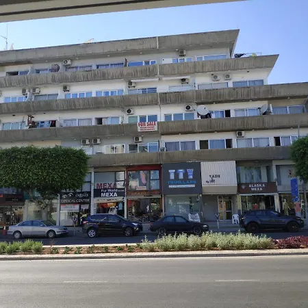 Dasoudi Beach Bright&sunny Design Apartment Limassol